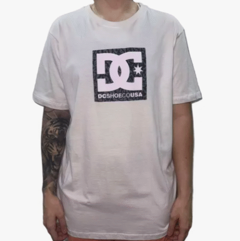 Camiseta Dc Shoes Square Star Fill Off White
