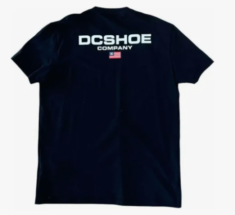Camiseta Dc Shoes Company Preta Frente/costas - Image 2